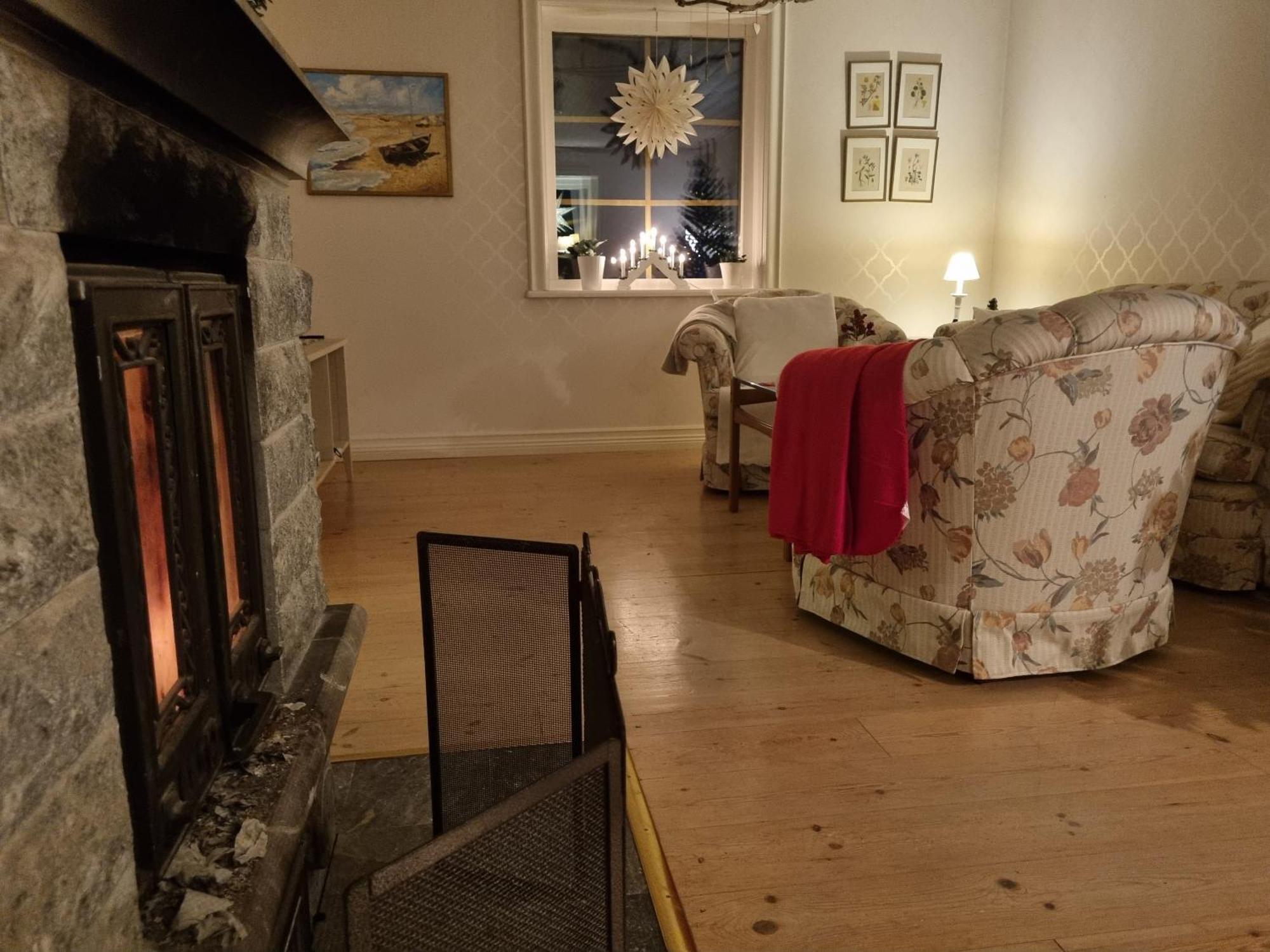 Saellinge House - Cozy Villa With Fireplace And Garden Close To Ουψάλα Εξωτερικό φωτογραφία