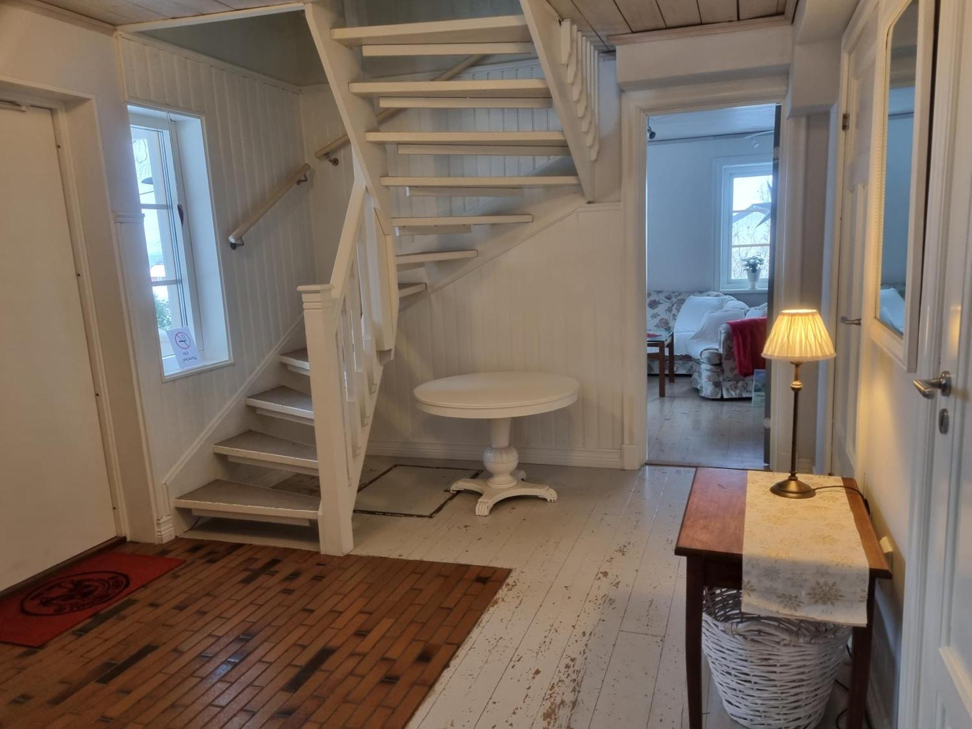 Saellinge House - Cozy Villa With Fireplace And Garden Close To Ουψάλα Εξωτερικό φωτογραφία
