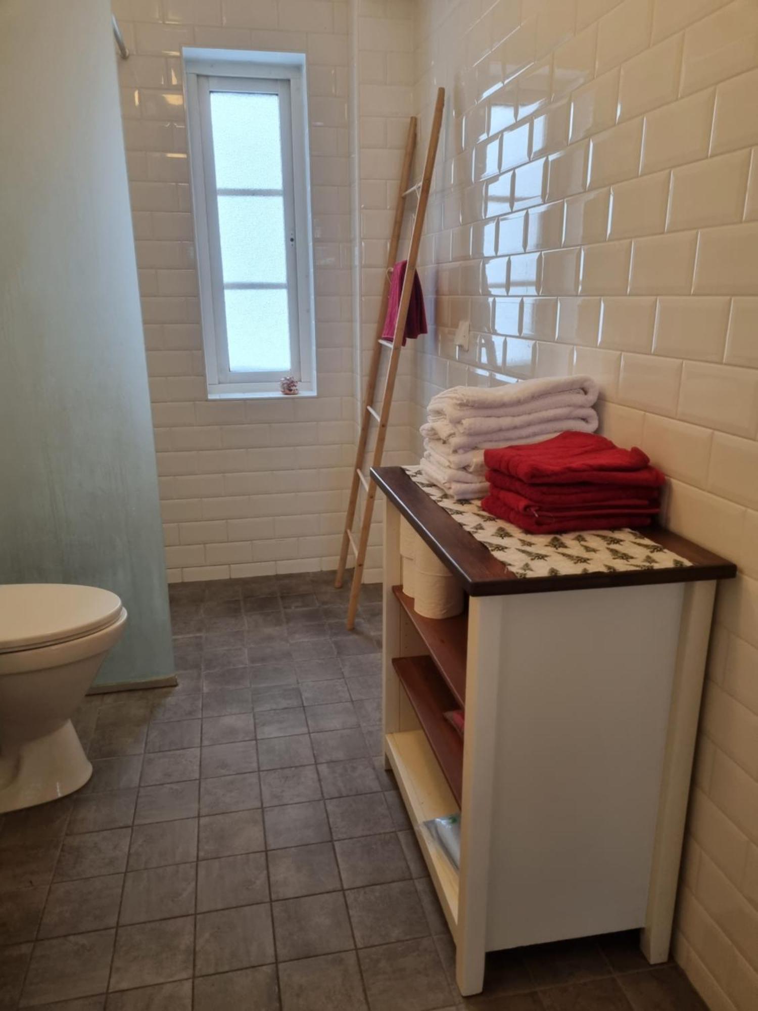 Saellinge House - Cozy Villa With Fireplace And Garden Close To Ουψάλα Εξωτερικό φωτογραφία